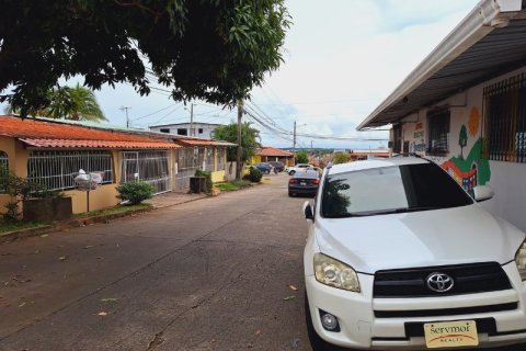 3 bedrooms House in Panama City, Panama No. 109778 26