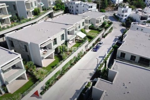 2 bedrooms Apartment in Phi Dien, Vietnam No. 70235 2