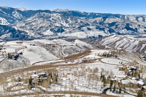 Land in Avon, USA No. 83668 10