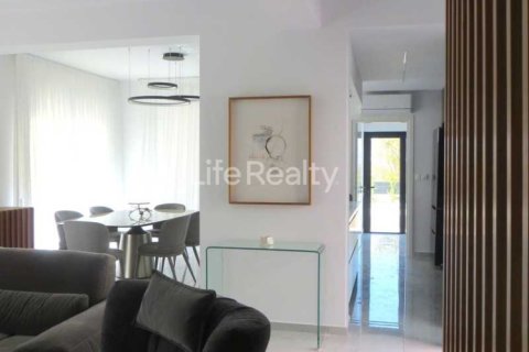 4 bedrooms House in Chloraka, Cyprus No. 71881 7