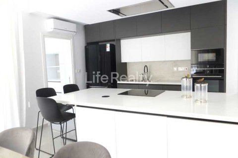 4 bedrooms House in Chloraka, Cyprus No. 71881 14