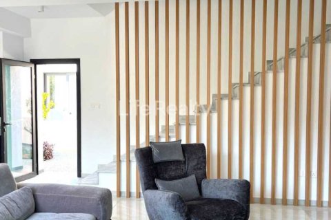 4 bedrooms House in Chloraka, Cyprus No. 71881 11