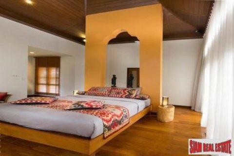 6 bedrooms Villa in Pattaya, Thailand No. 96747 6