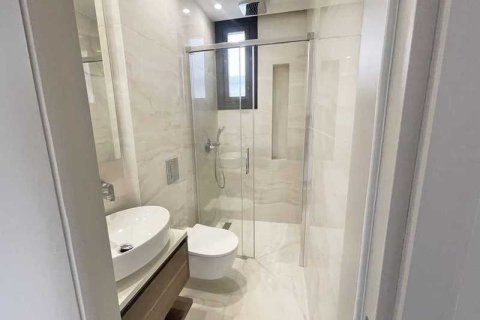 3 bedrooms Penthouse in Enkomi, Cyprus No. 34921 8