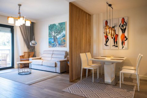 1 bedroom Apartment in Tivat, Montenegro No. 83678 16