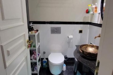 3 rooms Apartment in Dao Huu Canh, Vietnam No. 21698 16