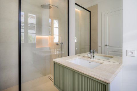 4 bedrooms Villa in Thuan Nam, Vietnam No. 27303 11