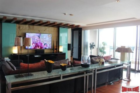 3 bedrooms Apartment in Pattaya, Thailand No. 96577 10