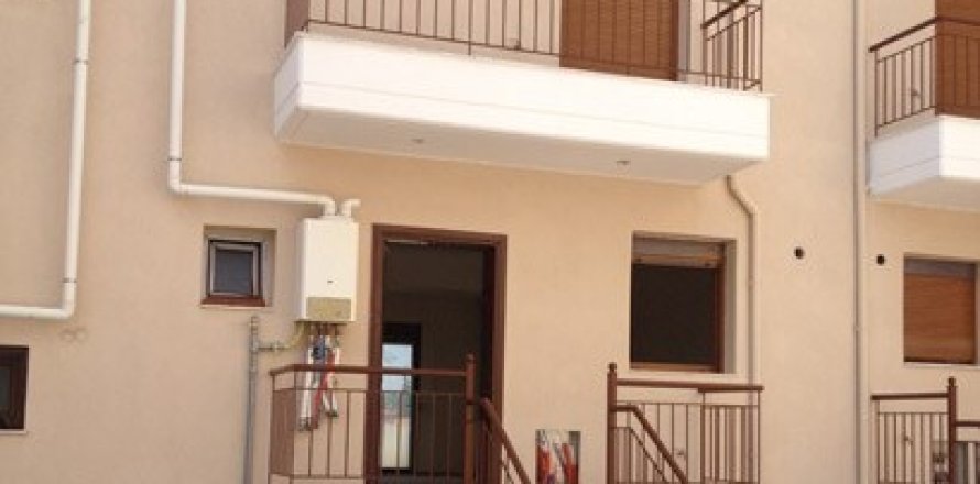 6 rooms Maisonette in Oraiokastro, Greece No. 54845