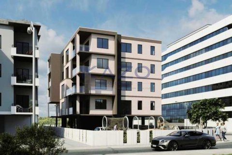 3 bedrooms Apartment in Mesa Geitonia, Cyprus No. 82775 1