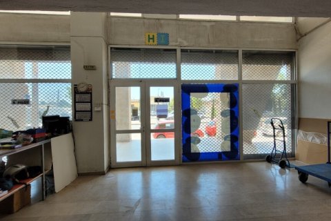 730m² Commercial property à Thessaloniki, Greece No. 107515 3