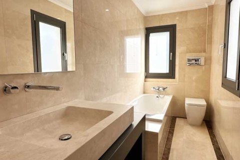 Вилла с 4 спальнями в Лация, Кипр №73815 10