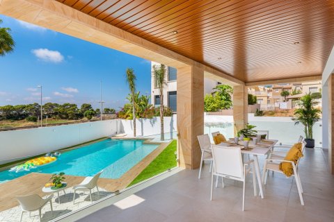 4 chambres Villa à Ciudad Quesada, Spain No. 111085