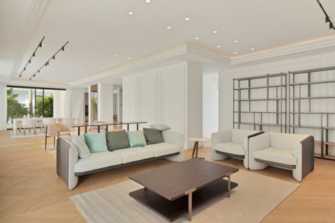 6 bedrooms Villa in Tan Xuan, Vietnam No. 27400 18