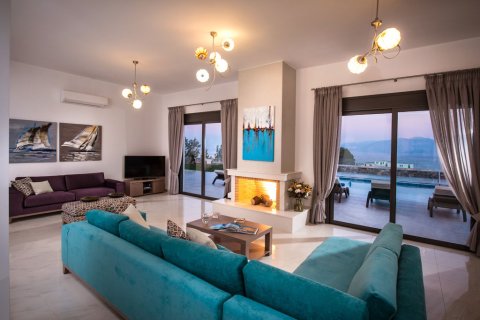 5 bedrooms Villa in Agios Nikolaos, Greece No. 58457 7