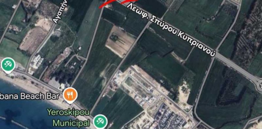 Commercial property in Geroskípou, Cyprus No. 104299