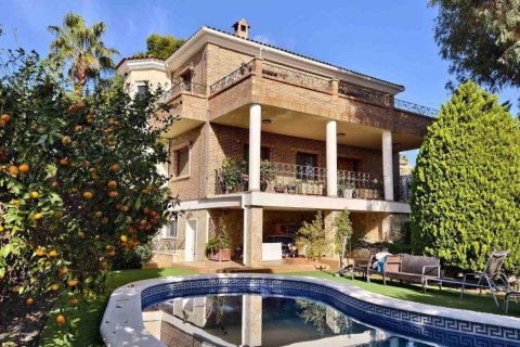 5 chambres Villa à Ciudad Quesada, Spain No. 83867