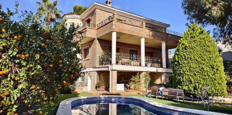 5 chambres Villa à Ciudad Quesada, Spain No. 83867