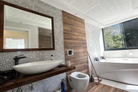 4 dormitorios Villa en Ninh Kieu, Vietnam No. 14339 7