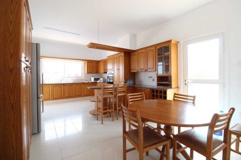 5 chambres House à Mesa Geitonia, Cyprus No. 69724 3
