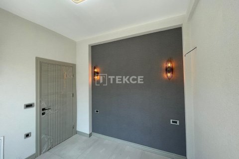 5 dormitorios Villa en Bich Dong, Vietnam No. 79595 10