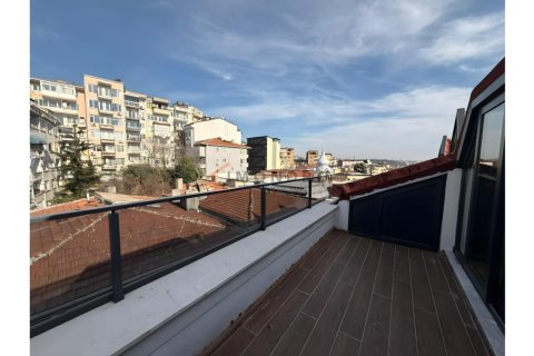 3 bedrooms Apartment in Besiktas, Turkey No. 117637