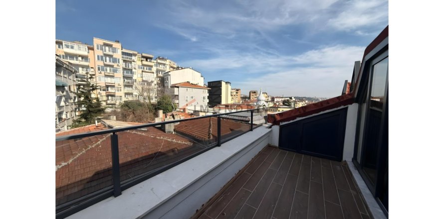 Квартира с 3 спальнями в Бешикташ, Турция №117637