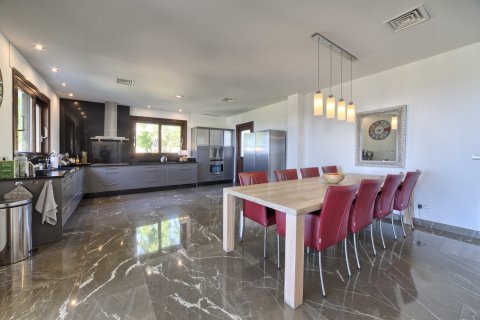 6 bedrooms Villa in Cat Trinh, Vietnam No. 83907 9