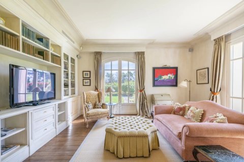 Вилла с 9 спальнями в Мужен, Франция №69047 11