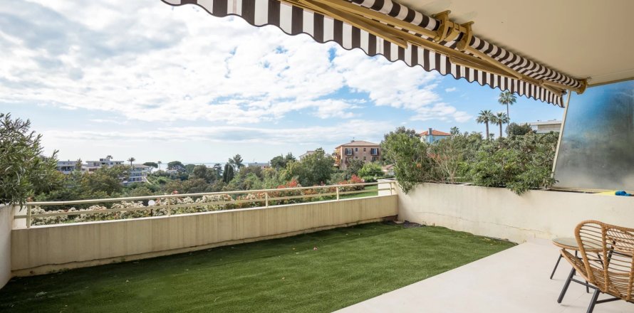 Studio Appartement à Cannes, France No. 99783