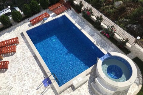 6 bedrooms Commercial property in Herceg Novi, Montenegro No. 104817 6