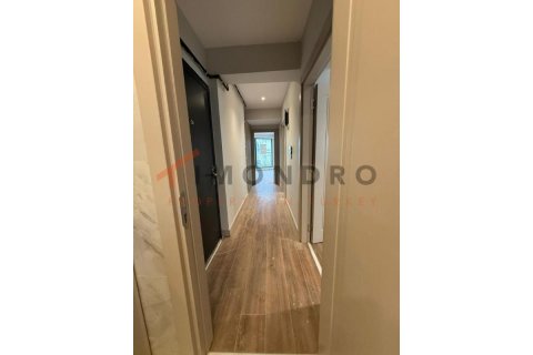 Квартира с 2 спальнями в Thuy Nguyen, Вьетнам №80512 9