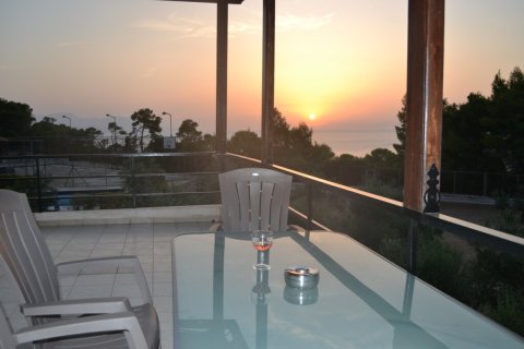 5 bedrooms Villa in Loutraki, Greece No. 51895 7