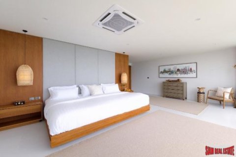 5 bedrooms Villa on the Chaweng Beach, Thailand No. 96227 12
