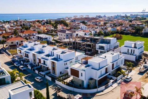 4 bedrooms Villa in Larnaca, Cyprus No. 100939 9