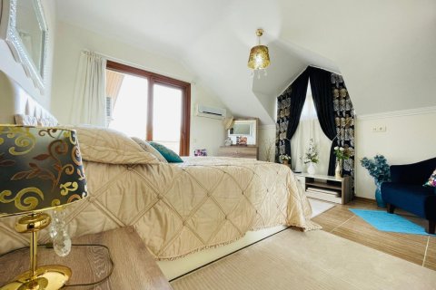 5 bedrooms Penthouse in My Thanh, Vietnam No. 12769 26