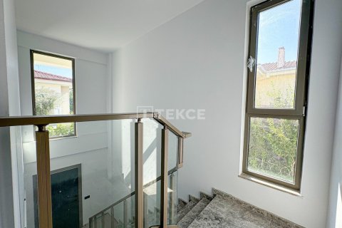 3 bedrooms Apartment in Nenh, Vietnam No. 61348 8