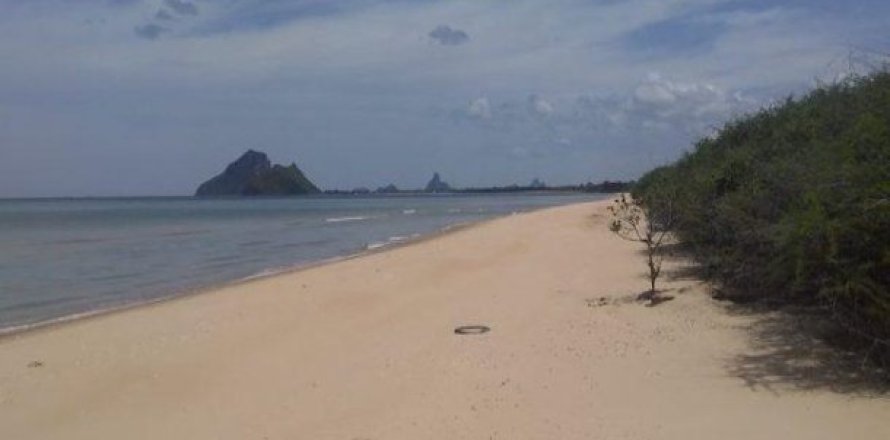 22400m² Land in Hua Hin, Thailand No. 95840