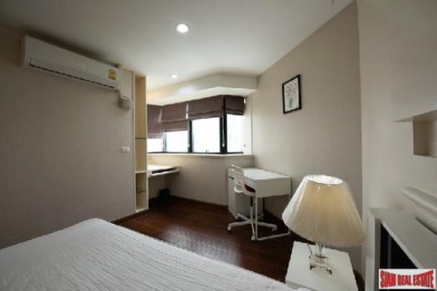 3 bedrooms Apartment in Bangkok, Thailand No. 98132 13