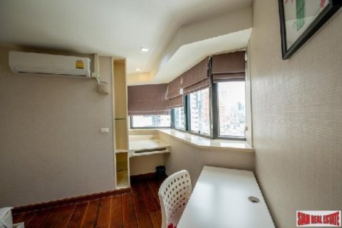 3 bedrooms Apartment in Bangkok, Thailand No. 98132 10
