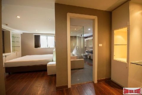 3 bedrooms Apartment in Bangkok, Thailand No. 98132 23