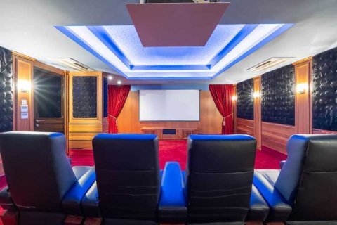 5 bedrooms Villa in Pyrgos, Cyprus No. 72793 13