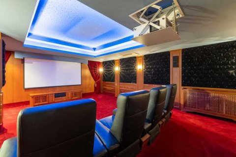 5 bedrooms Villa in Pyrgos, Cyprus No. 72793 12