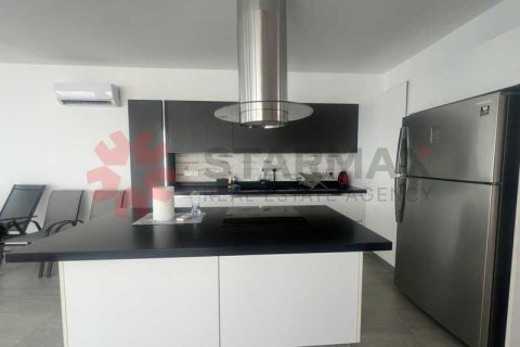 3 bedrooms Villa in Larnaca, Cyprus No. 101679 6