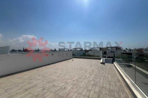 3 bedrooms Villa in Larnaca, Cyprus No. 101679 12