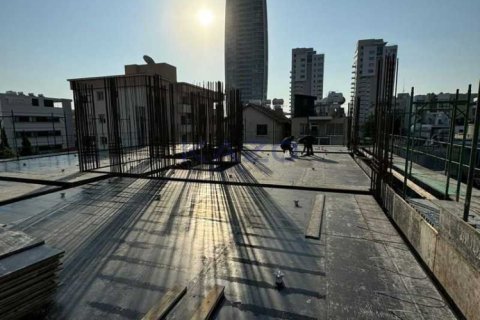 3 bedrooms Apartment in Limassol, Cyprus No. 84512 11