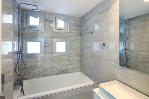 Квартира с 3 спальнями в Лимассол, Кипр №32240 12