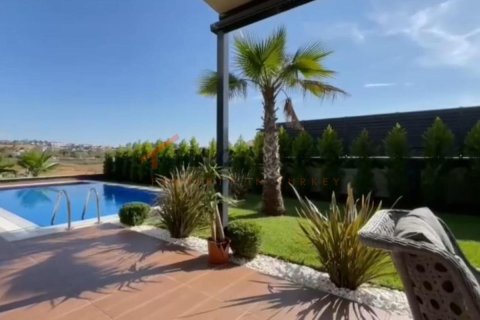 7 bedrooms Villa in Beylikduezue, Turkey No. 80467