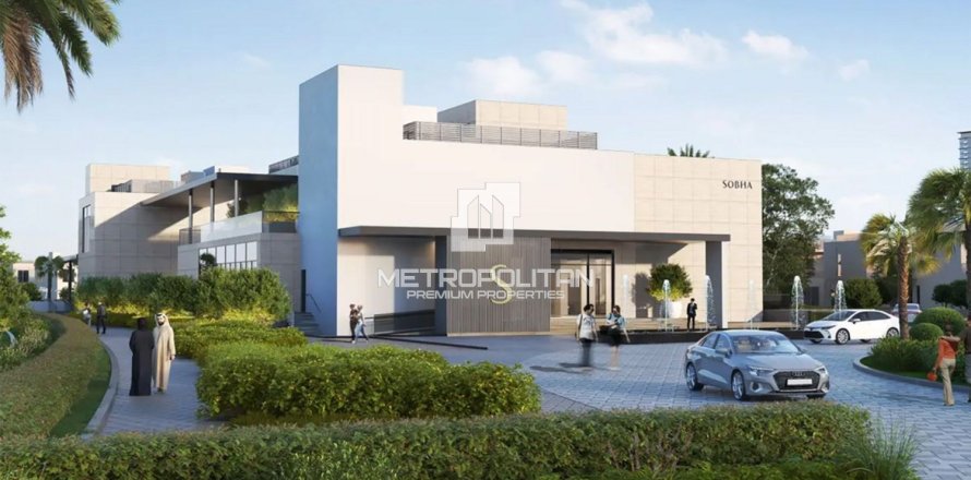 Вилла с 6 спальнями в Dubai Land, ОАЭ №120024