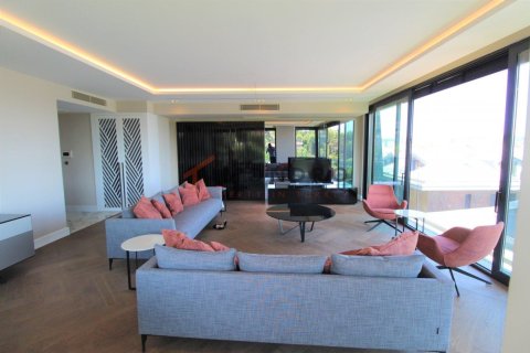 4 bedrooms Apartment in Bach Long Vi, Vietnam No. 17726 9